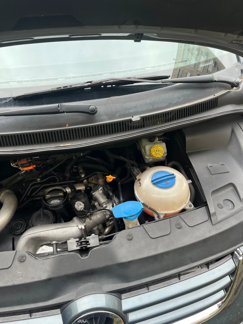 VW T5, снимка 7 - Бусове и автобуси - 53405650