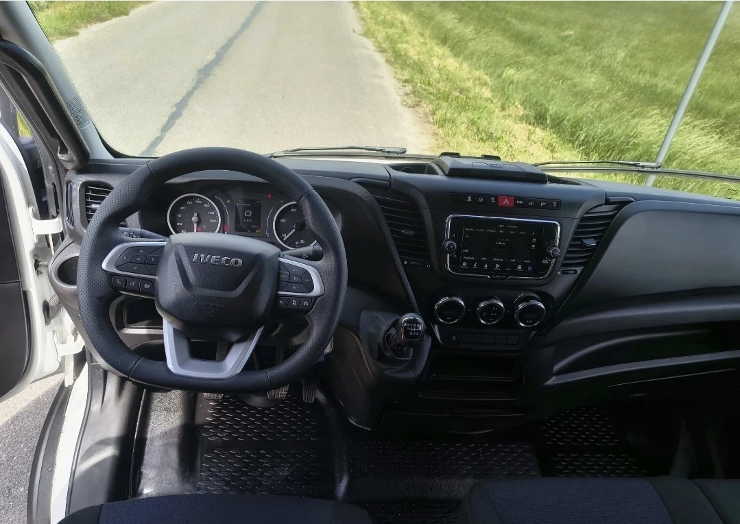 Iveco 35c15 Кат Б, снимка 7 - Бусове и автобуси - 55397633