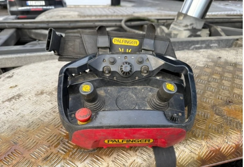 Volvo Fh16 750  8x4 + Palfinger PK27002 SH, снимка 14 - Камиони - 53416500