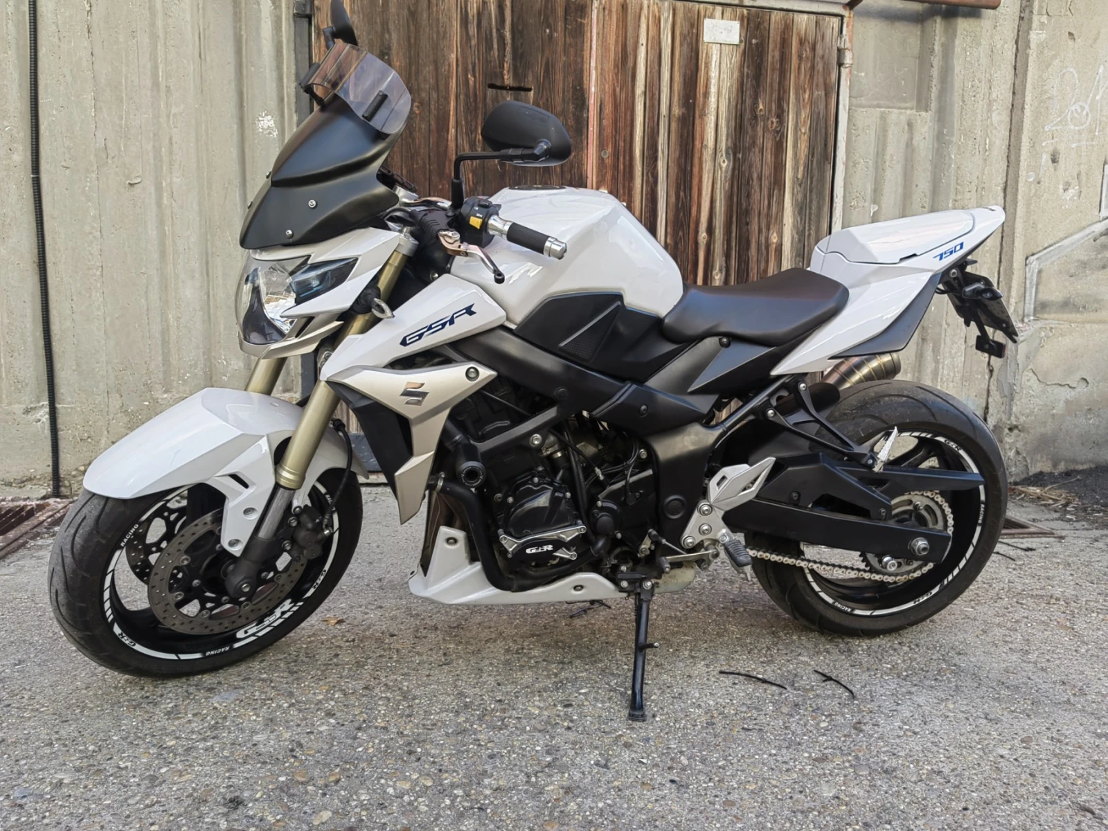 Suzuki Gsr  - изображение 2