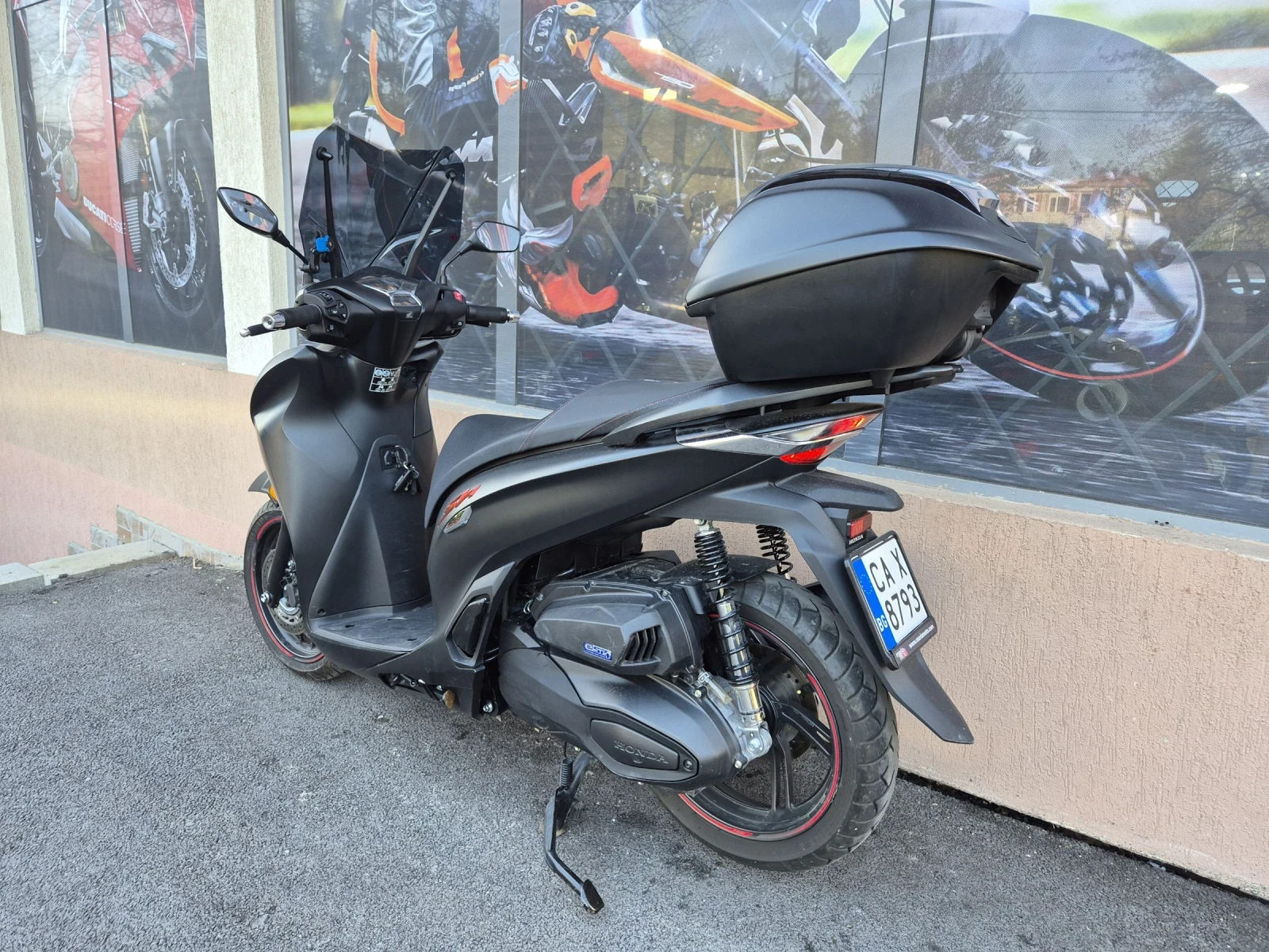 Honda Sh 350 ABS TC LED KEYLESS - изображение 10