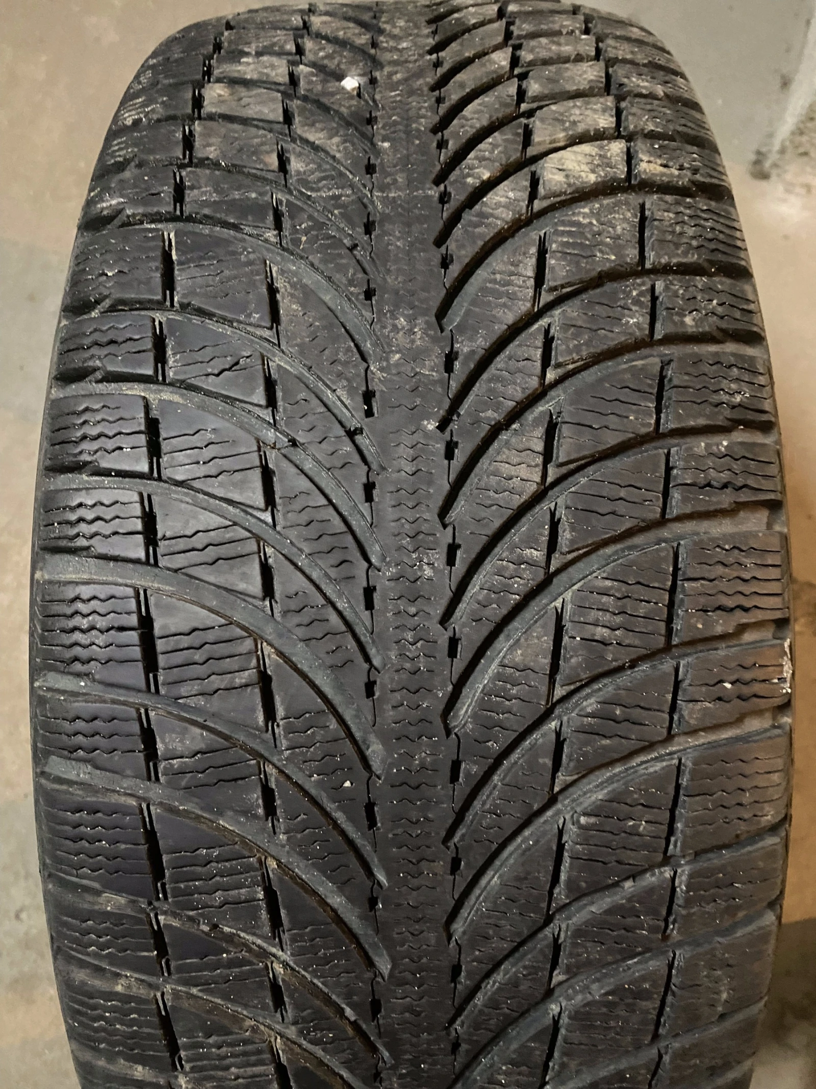 ���� 235/55R18 | Mobile.bg � ����������� 5