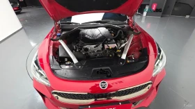 Kia Stinger MEISTER* 2.5* PLATINUM* DISTRONIC* ПОДГРЕВ* ОБДУХВ, снимка 17