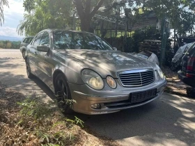  Mercedes-Benz E 320