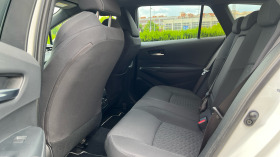 Toyota Corolla TS 2.0 Hybrid Executive Plus, снимка 15