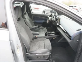 VW ID.4 GTX SPORT SEATS/PANO/360Cam/Keyless/ПОДГРЕВ/МАСАЖ, снимка 13