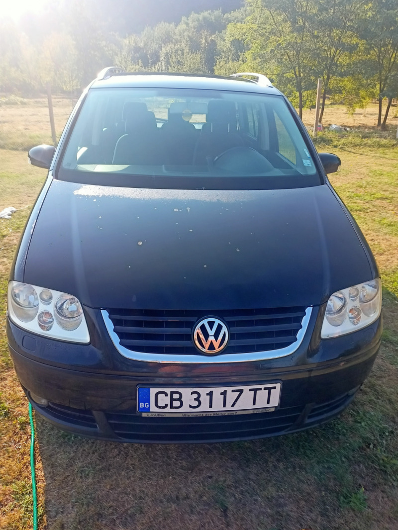 VW Touran, снимка 1 - Автомобили и джипове - 42060537
