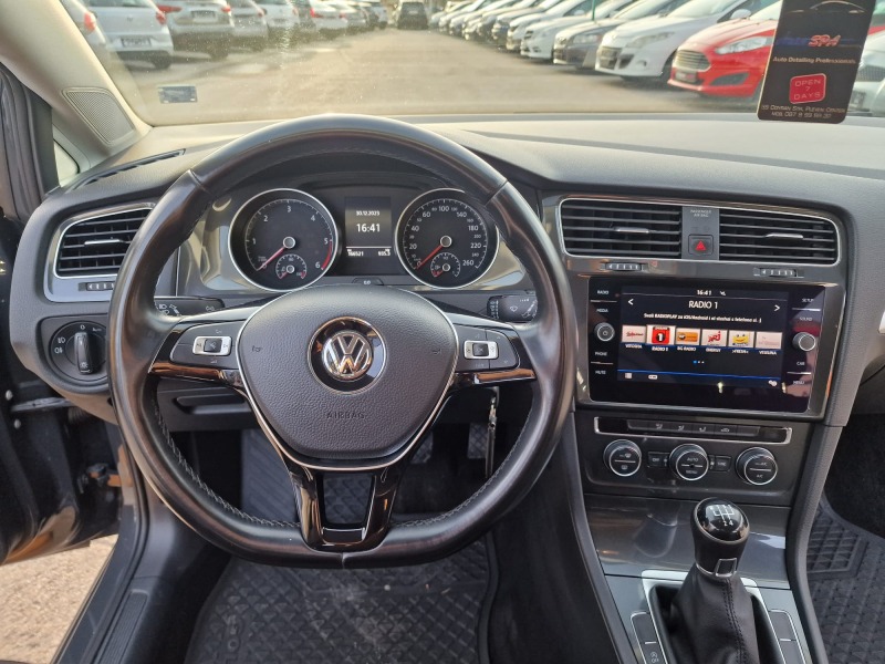 VW Golf 1.6TDI, снимка 11 - Автомобили и джипове - 43623129