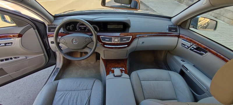 Mercedes-Benz S 500 4.7CGI 4matic, снимка 13 - Автомобили и джипове - 46213585