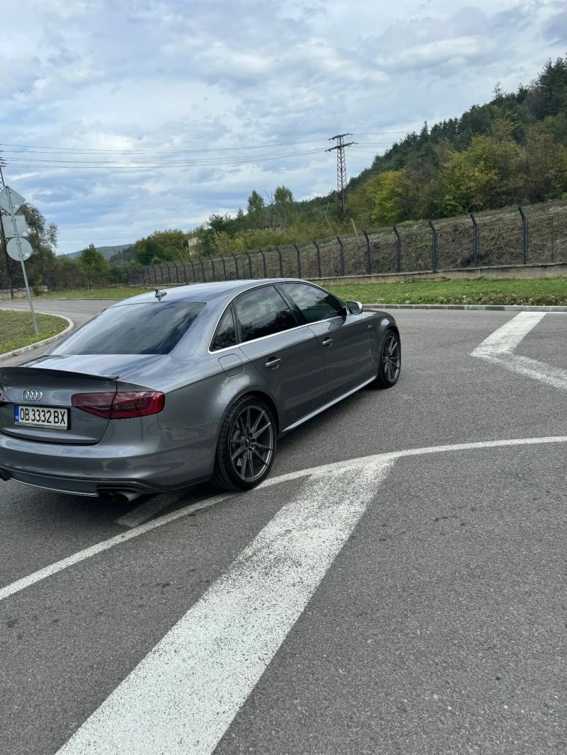 Audi S4, снимка 2 - Автомобили и джипове - 47285926