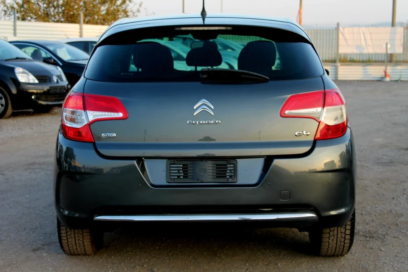 Citroen C4 Автоматик, снимка 7 - Автомобили и джипове - 47349348