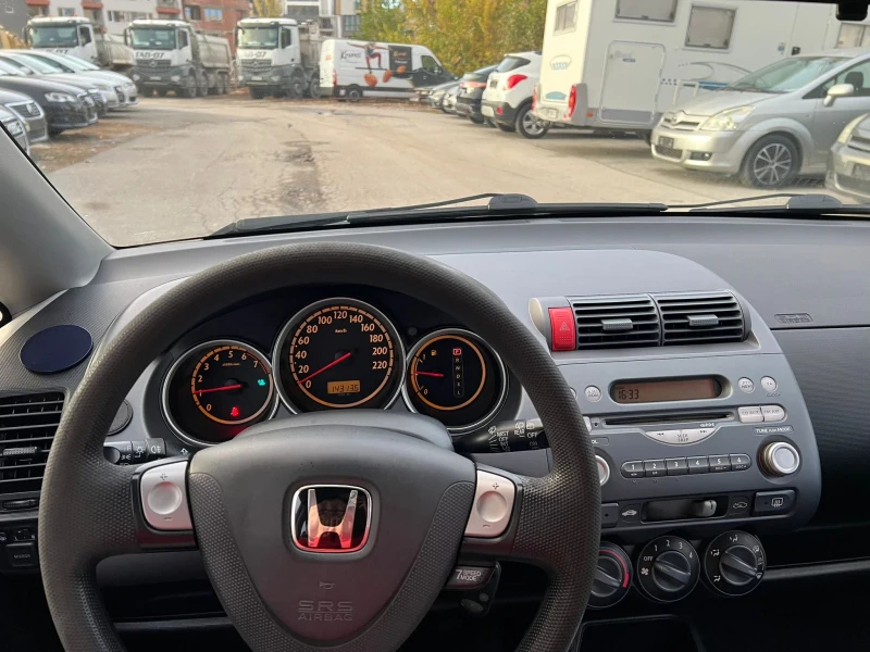 Honda Jazz 1.4 Automat.Top!!!, снимка 7 - Автомобили и джипове - 47992192