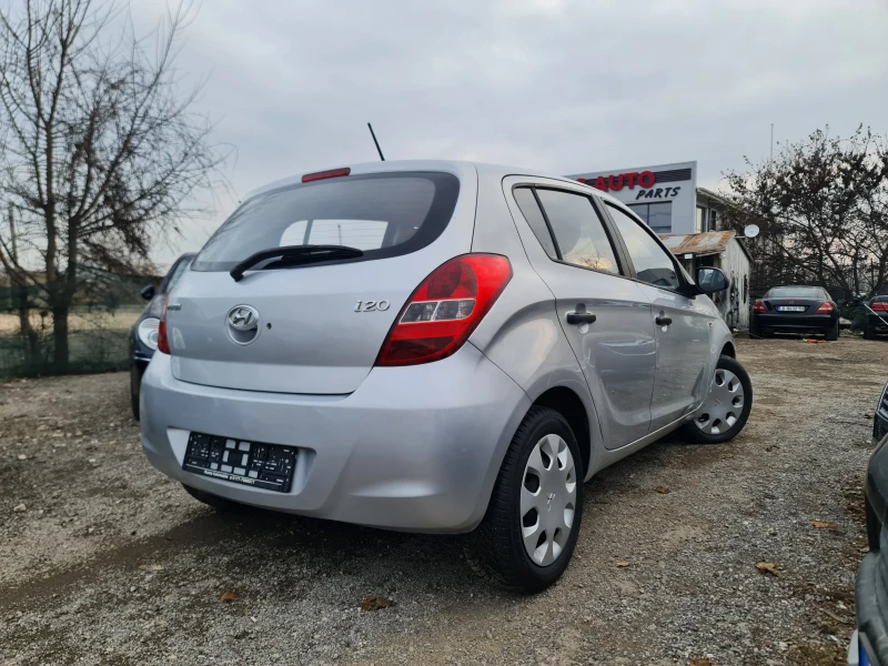 Hyundai I20 УНИКАТ, снимка 4 - Автомобили и джипове - 48695788