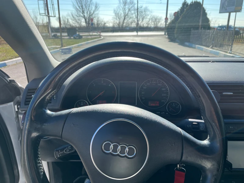 Audi A4, снимка 7 - Автомобили и джипове - 51894460