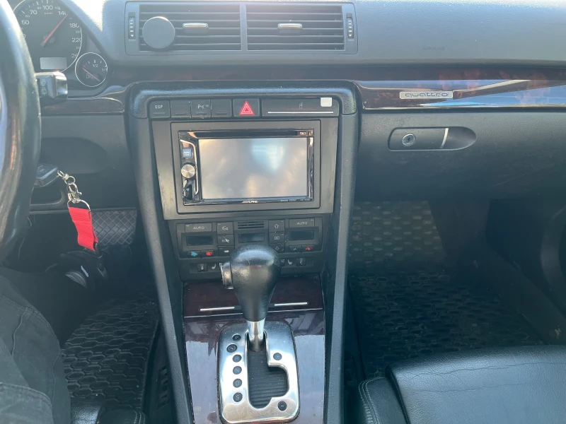 Audi A4, снимка 10 - Автомобили и джипове - 51894460