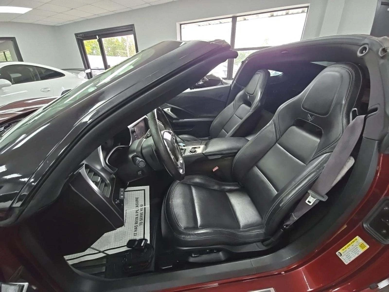 Chevrolet Corvette Stingray 2LT, снимка 5 - Автомобили и джипове - 52427676
