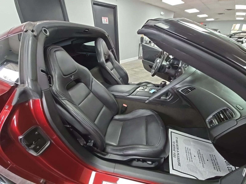 Chevrolet Corvette Stingray 2LT, снимка 8 - Автомобили и джипове - 52427676