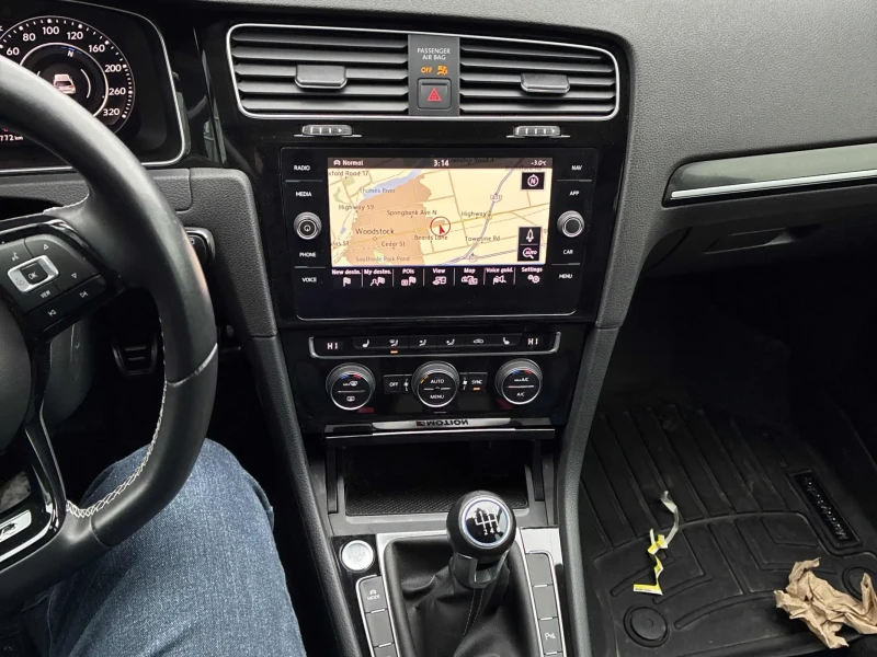 VW Golf * R* CARFAX * БЕЗ ПЪРВОНАЧАЛНА ВНОСКА, снимка 8 - Автомобили и джипове - 52801533