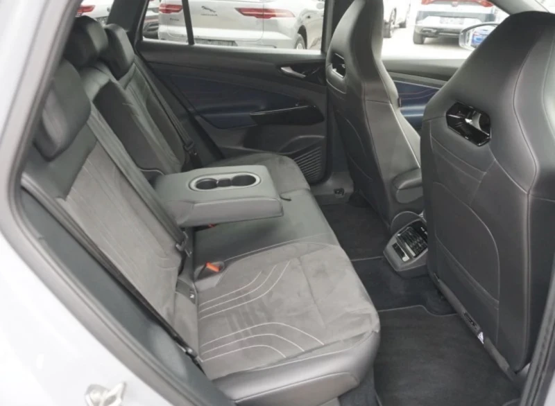VW ID.4 GTX SPORT SEATS/PANO/360Cam/Keyless/ПОДГРЕВ/МАСАЖ, снимка 14 - Автомобили и джипове - 52854759