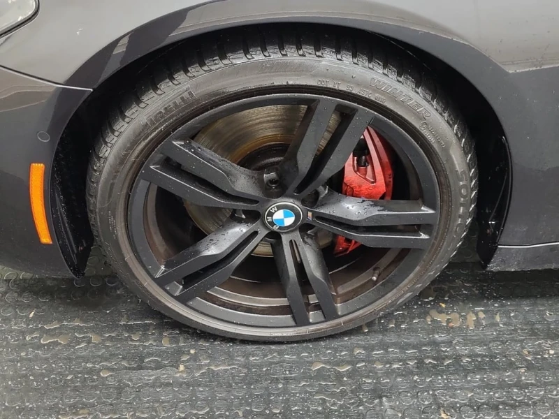 BMW 550 * M550I XDRIVE * CARFAX * БЕЗ ПЪРВОНАЧАЛНА ВНОСКА, снимка 17 - Автомобили и джипове - 52903469