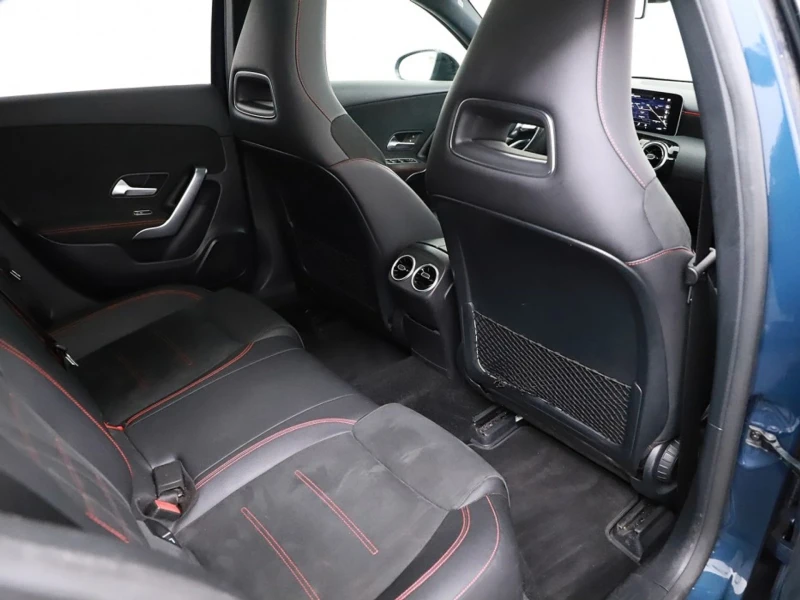 Mercedes-Benz A 180 AMG// Panorama, снимка 8 - Автомобили и джипове - 52930542