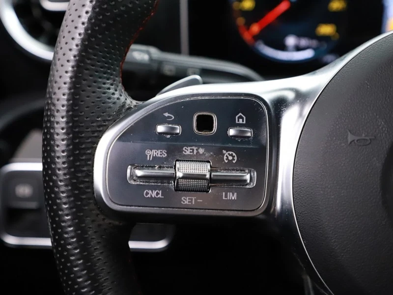 Mercedes-Benz A 180 AMG// Panorama, снимка 12 - Автомобили и джипове - 52930542