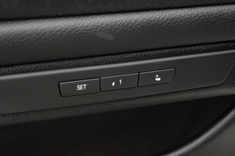 BMW 535 * xDrive * CARFAX * ЦЕНА ДО БГ, снимка 13 - Автомобили и джипове - 53056034