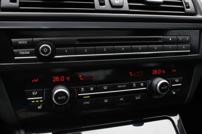 BMW 535 * xDrive * CARFAX * ЦЕНА ДО БГ, снимка 14 - Автомобили и джипове - 53056034