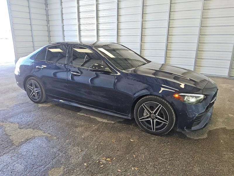 Mercedes-Benz C 300 КОжа* Подгрев* Обдухване* Кейлес* Blind Spot* 4 - изображение 4