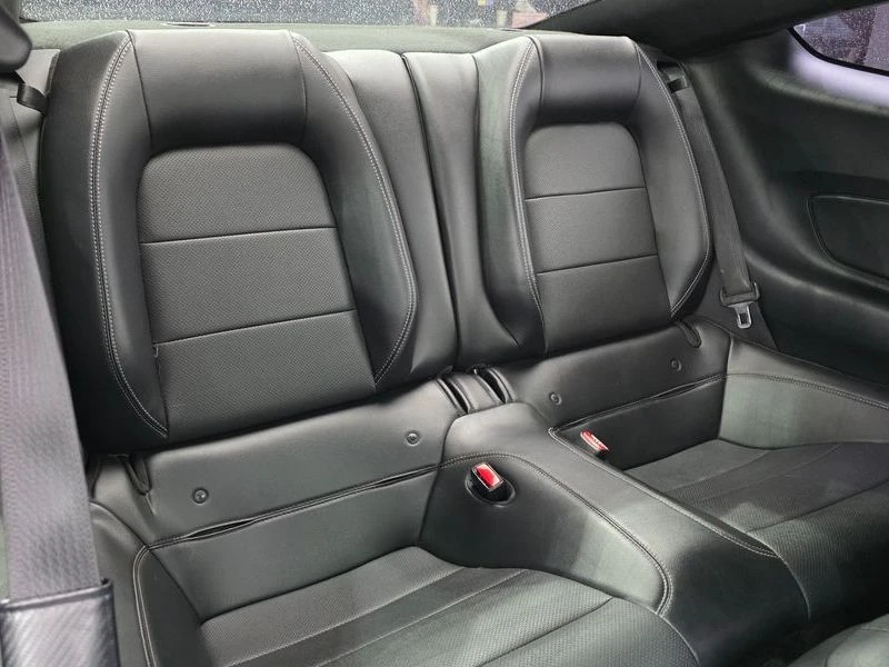 Ford Mustang * COUPE* 2.3* ЦЕНАДОБГ!, снимка 12 - Автомобили и джипове - 55634058