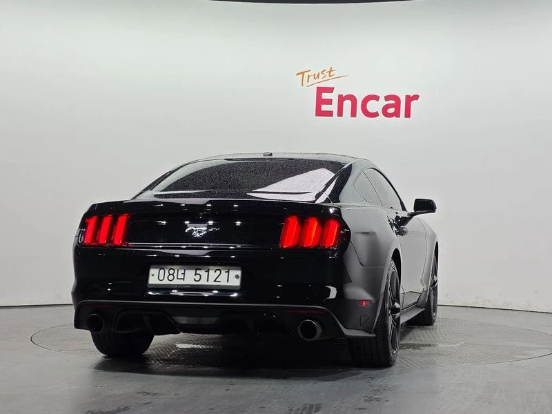 Ford Mustang * COUPE* 2.3* ЦЕНАДОБГ!, снимка 4 - Автомобили и джипове - 55634058