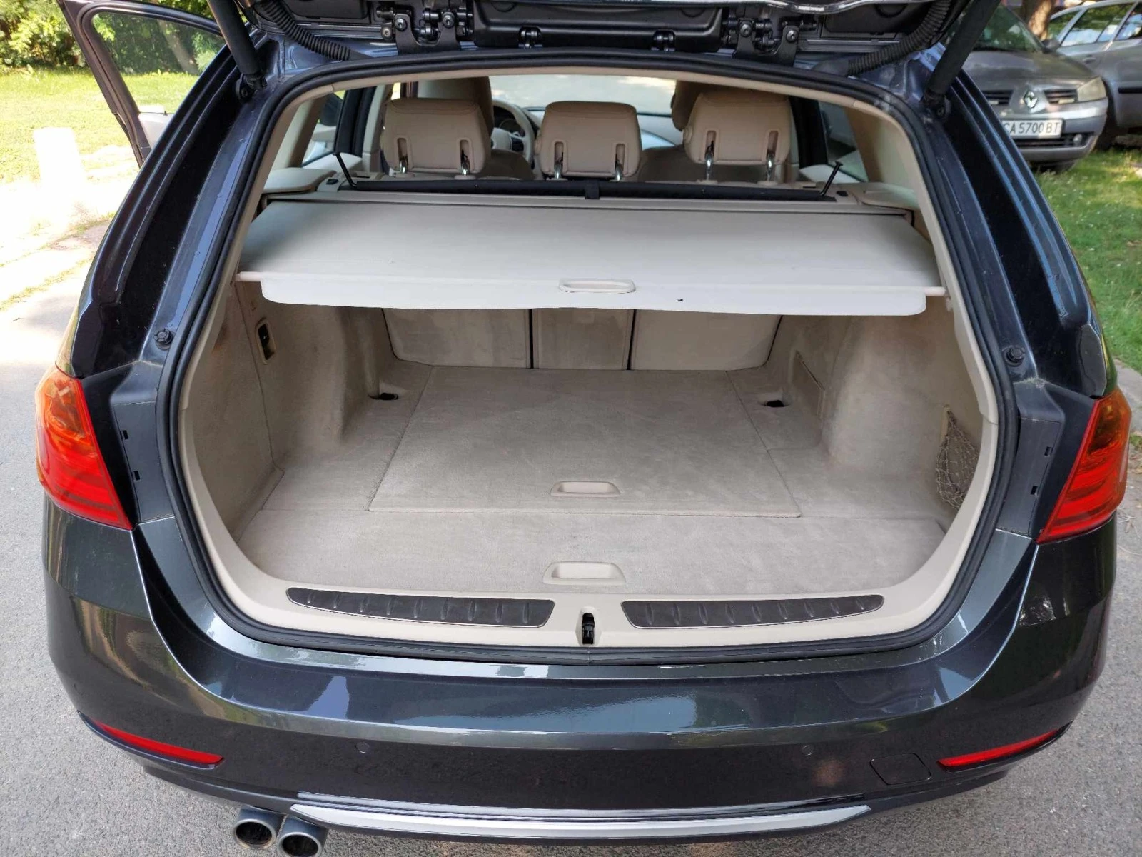 BMW 330 d 258ps MODERN | Mobile.bg   15