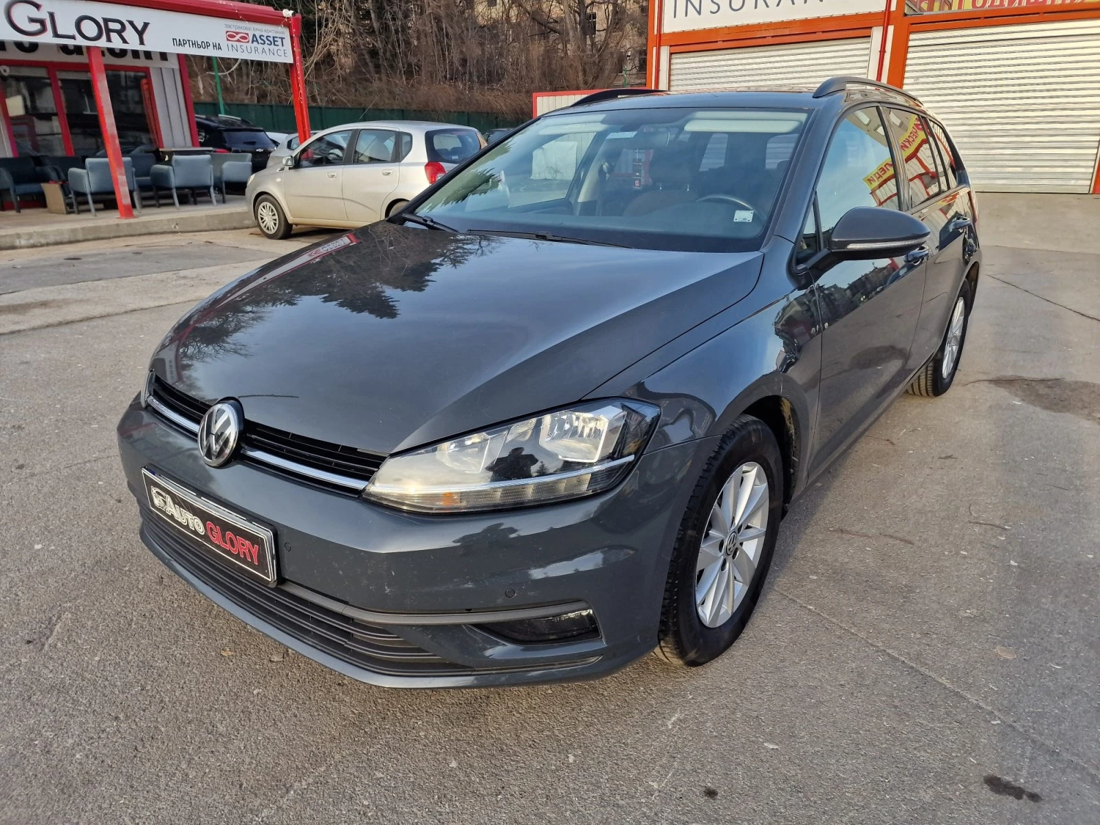 VW Golf 1.6TDI - изображение 2