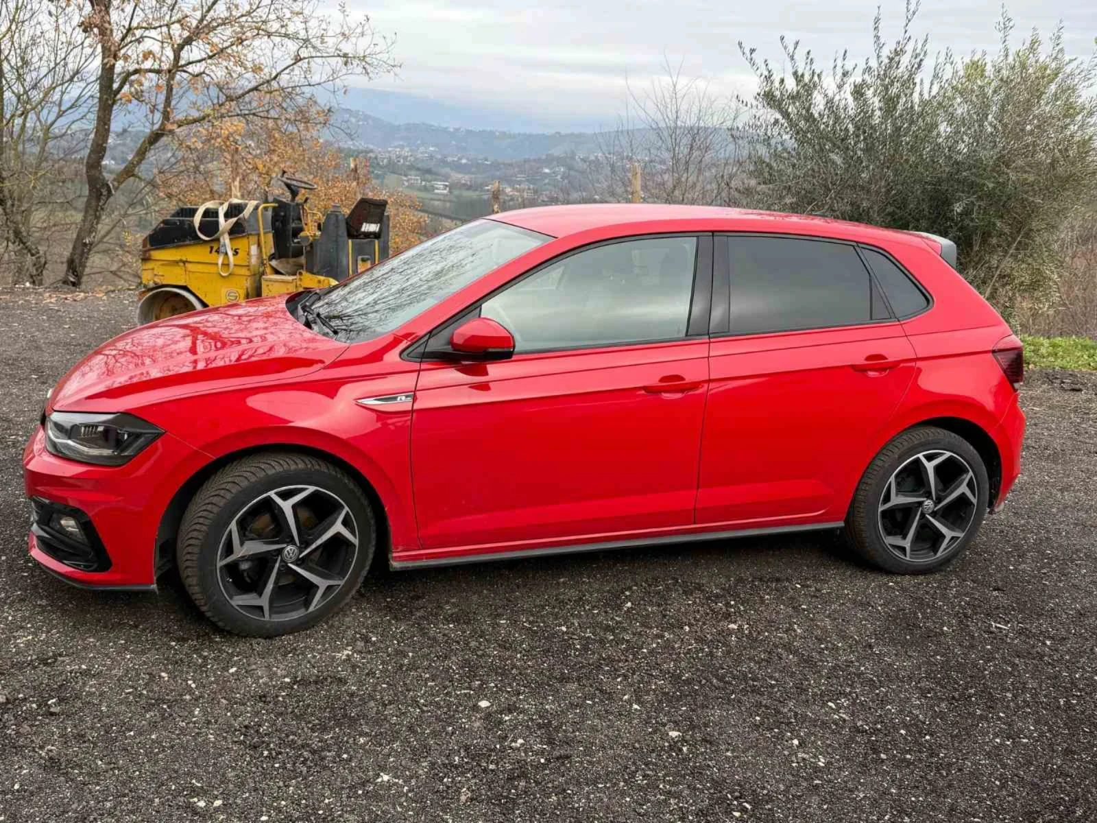 VW Polo 1.6TDI R-LINE - изображение 2