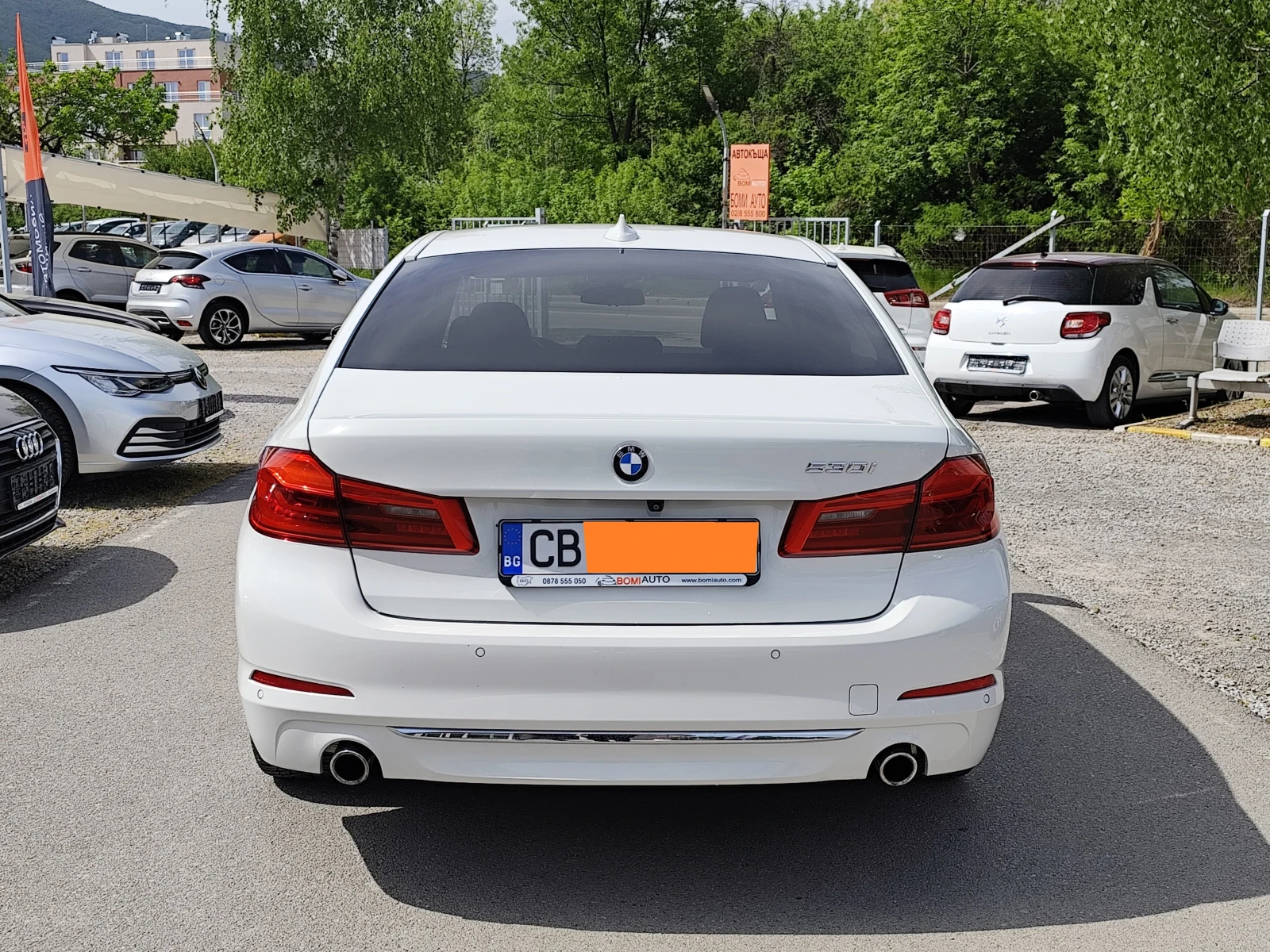 BMW 530 i* LUXURY* LED* АВТОМАТИК* HEAD-UP* NAVI* ПОДГРЕВ - изображение 5
