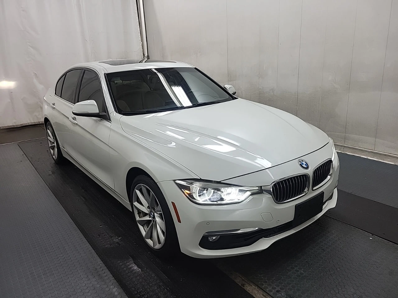 BMW 328 XDRIVE* CARFAX* АВТОФИНАНС БЕЗ ПЪРВОНАЧАЛНА ВНОСКА - изображение 2