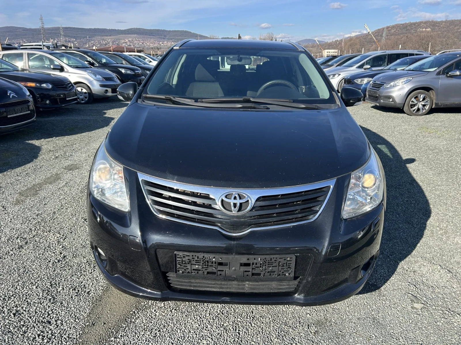 Toyota Avensis Бензин - изображение 2