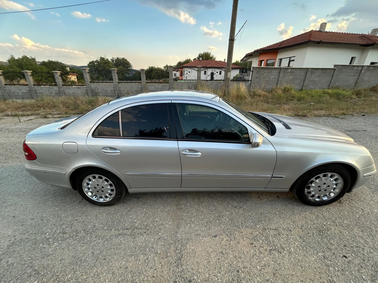 Mercedes-Benz E 270 | Mobile.bg   4