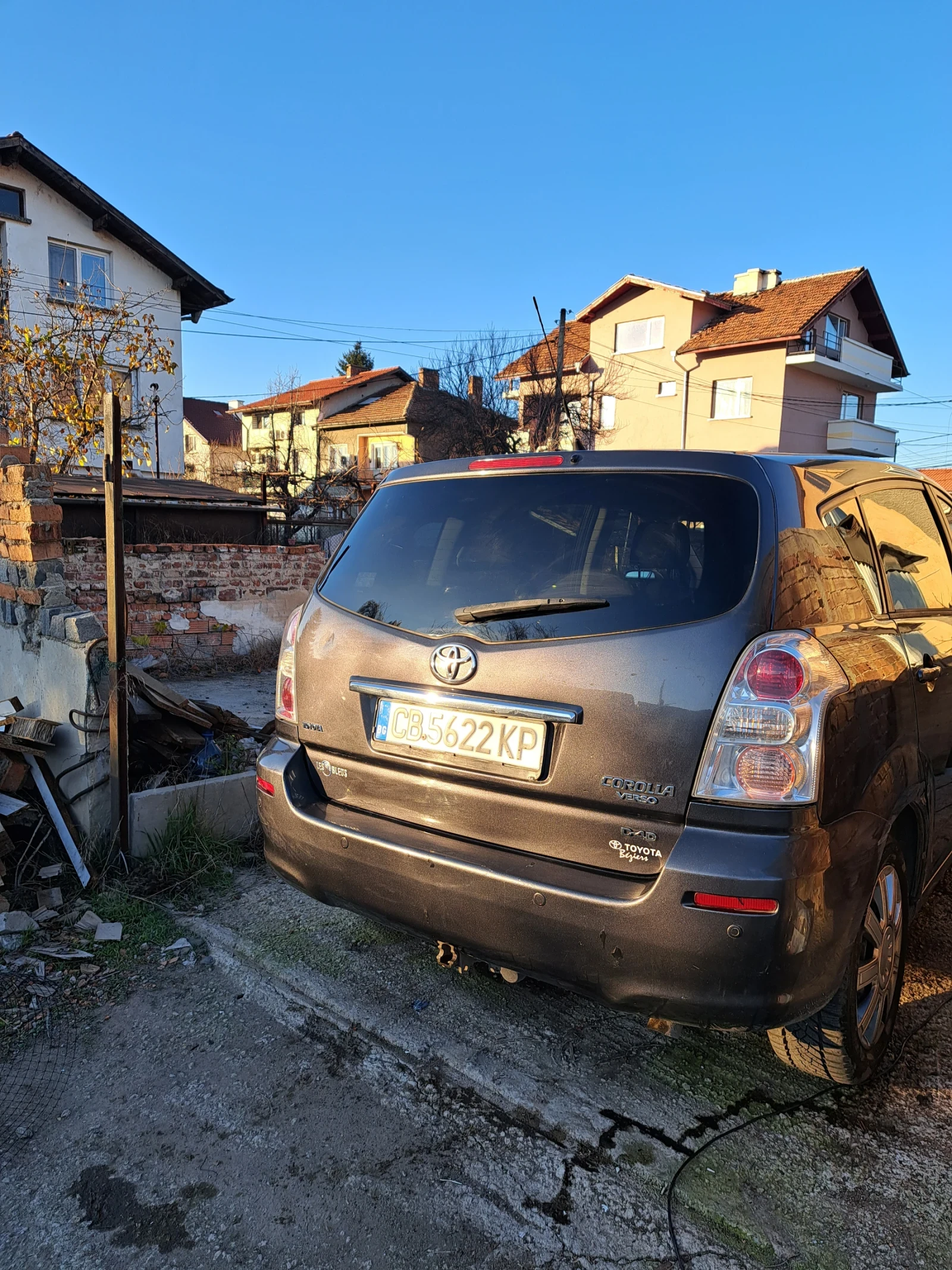 Toyota Corolla verso 2.2D4D | Mobile.bg � ����������� 4