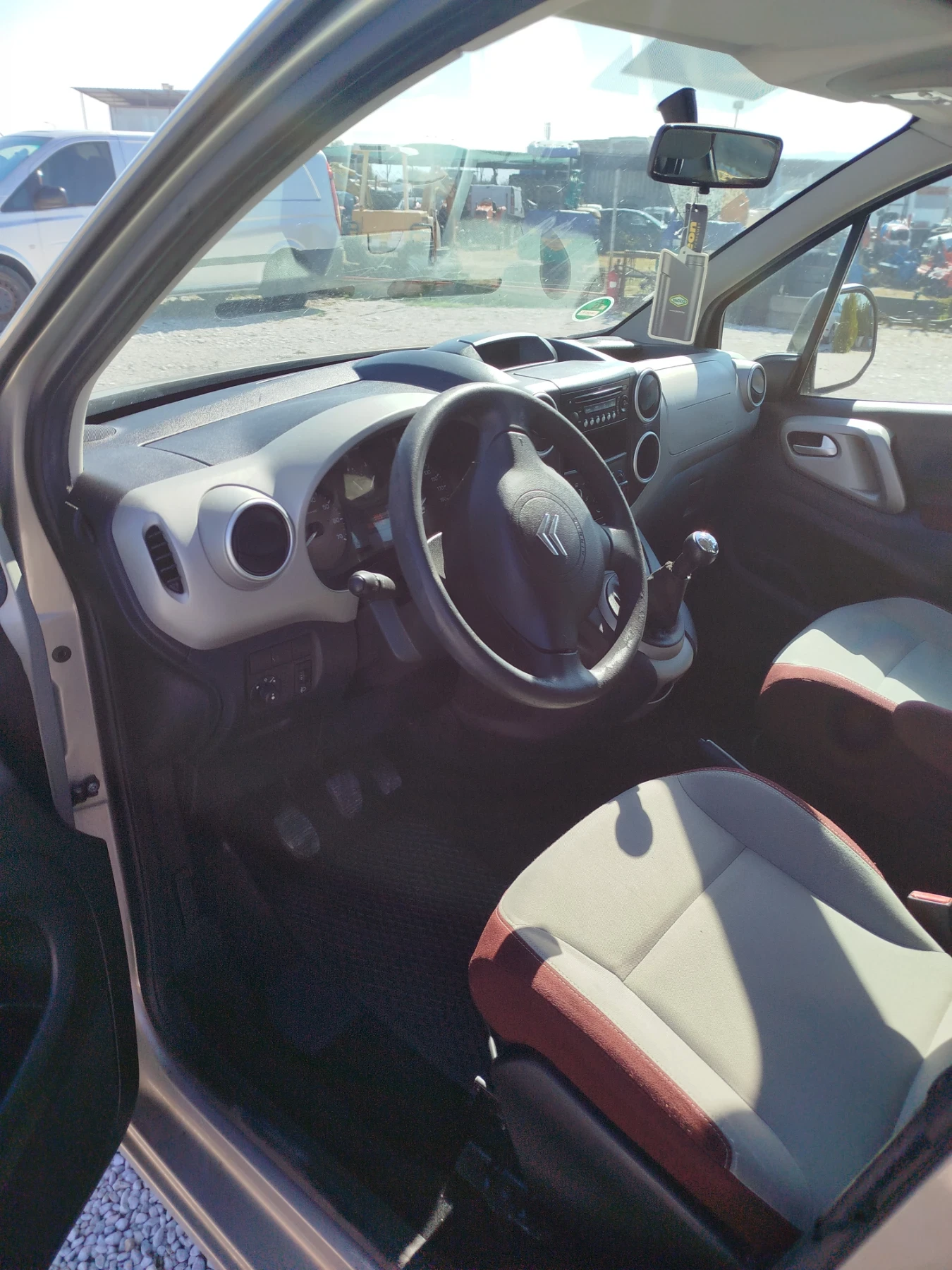 Citroen Berlingo  - изображение 9