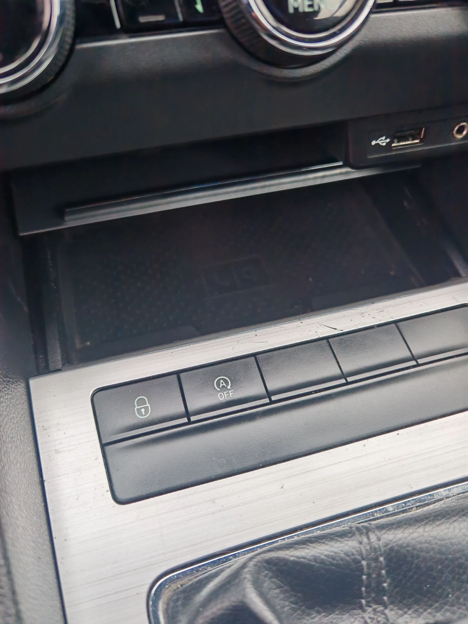 Skoda Octavia, снимка 14 - Автомобили и джипове - 53871332