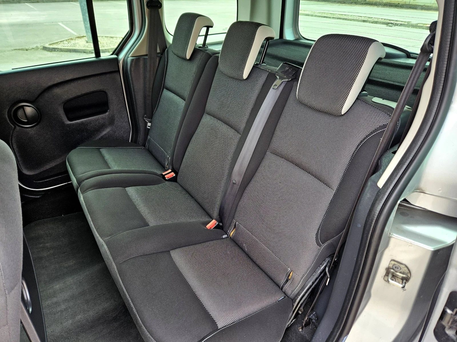 Renault Kangoo �������� 110 �.�. | Mobile.bg � ����������� 9