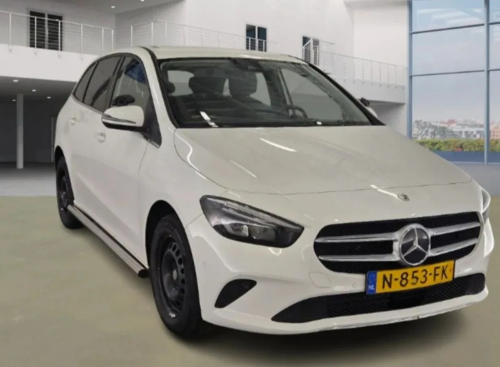 Mercedes-Benz B 200, снимка 2 - Автомобили и джипове - 54017399