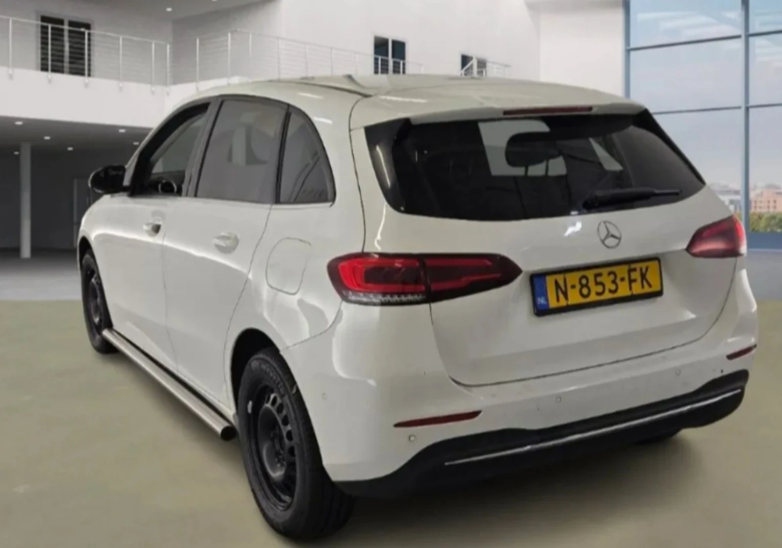 Mercedes-Benz B 200, снимка 3 - Автомобили и джипове - 54017399