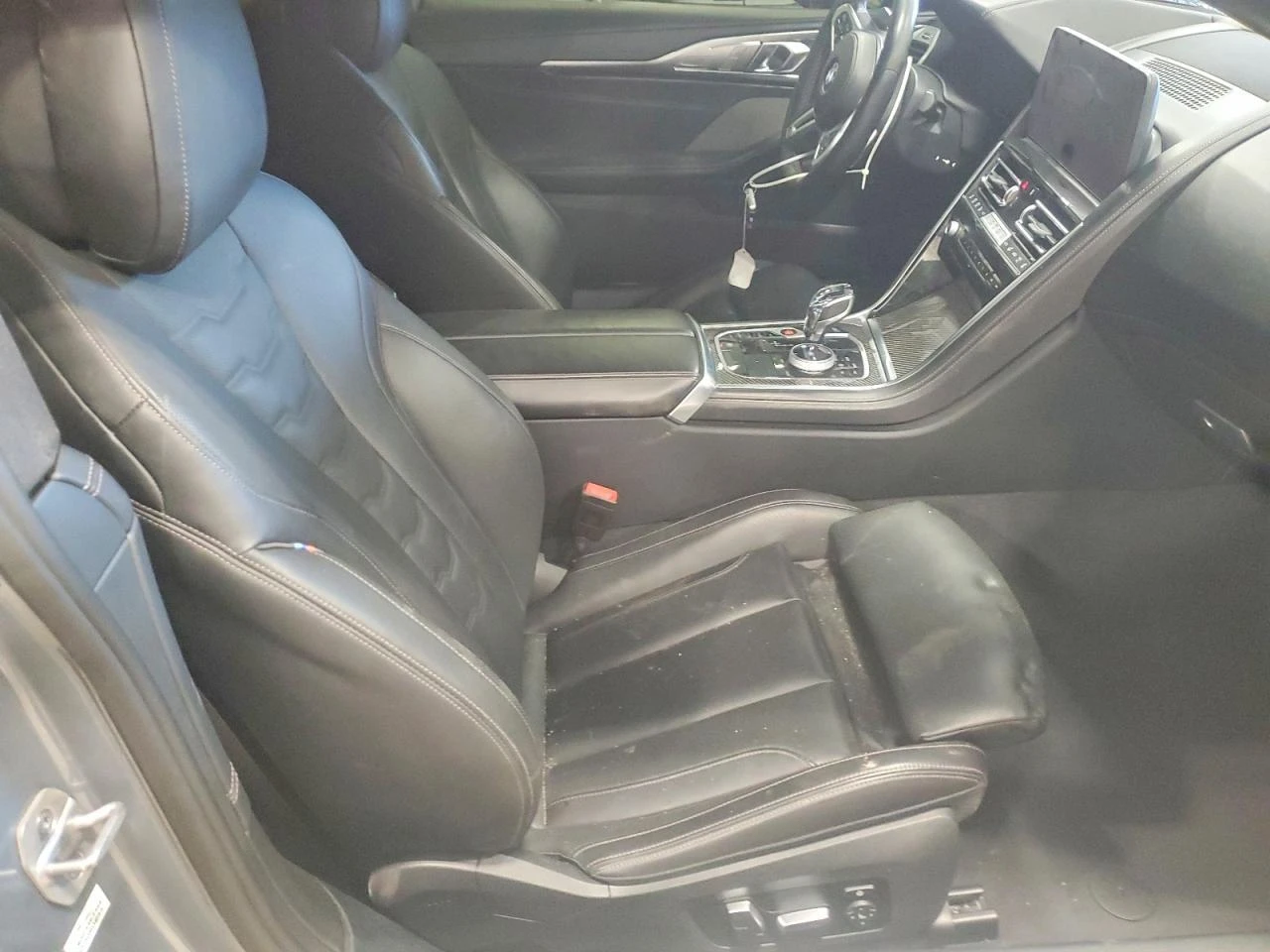 BMW 850 M* XDRIVE* МПАКЕТ* РЕКАРО* ДИГ* ТАБЛО* , снимка 10 - Автомобили и джипове - 54088105