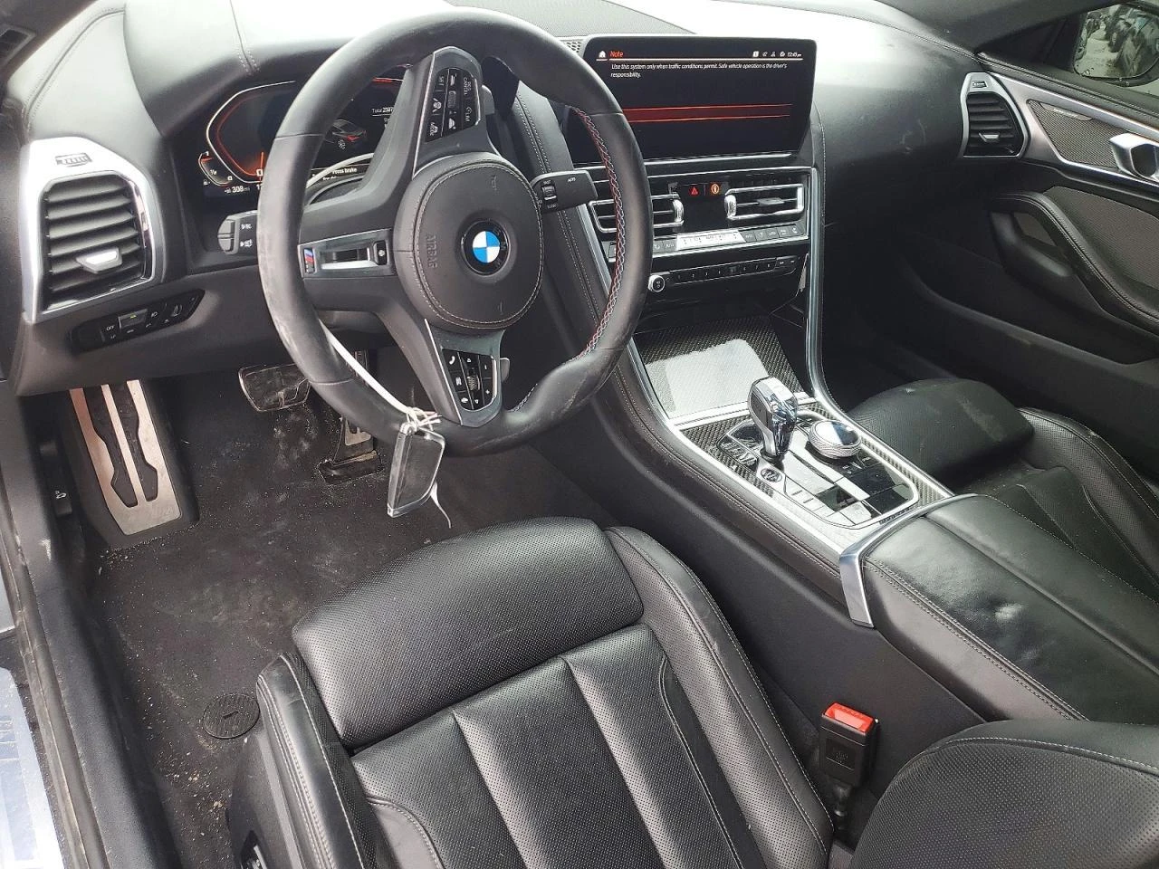 BMW 850 M* XDRIVE* МПАКЕТ* РЕКАРО* ДИГ* ТАБЛО* , снимка 8 - Автомобили и джипове - 54088105