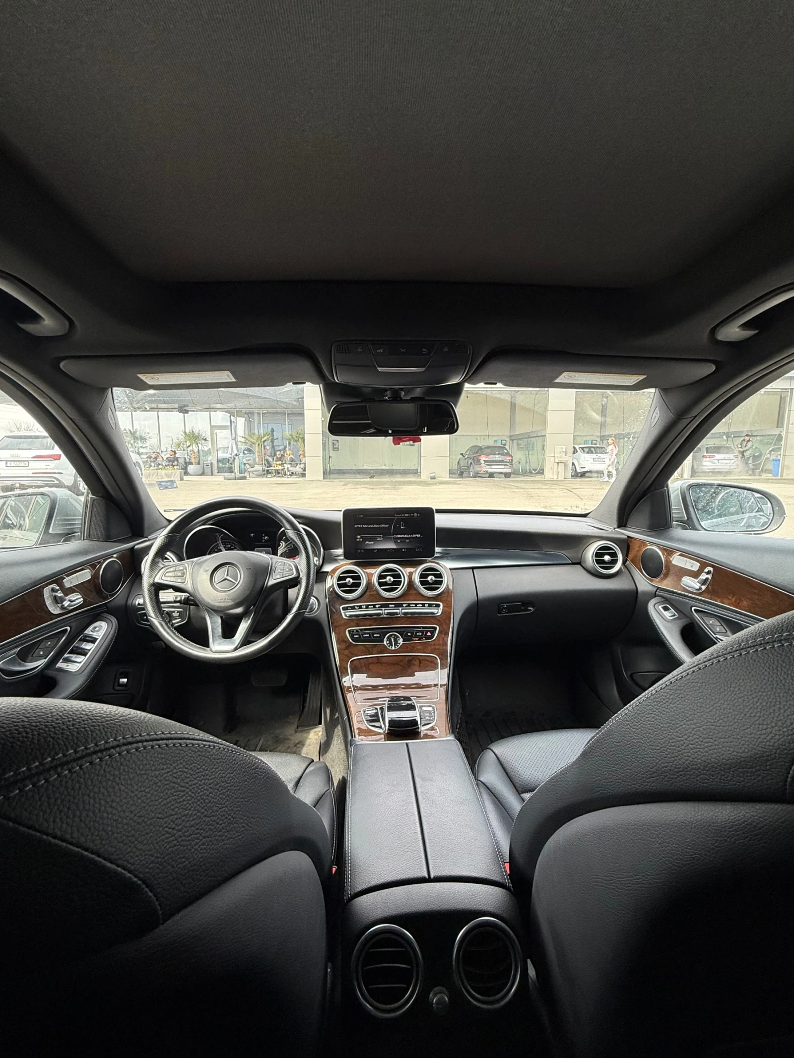 Mercedes-Benz C 300 AMG Line, снимка 14 - Автомобили и джипове - 54163998