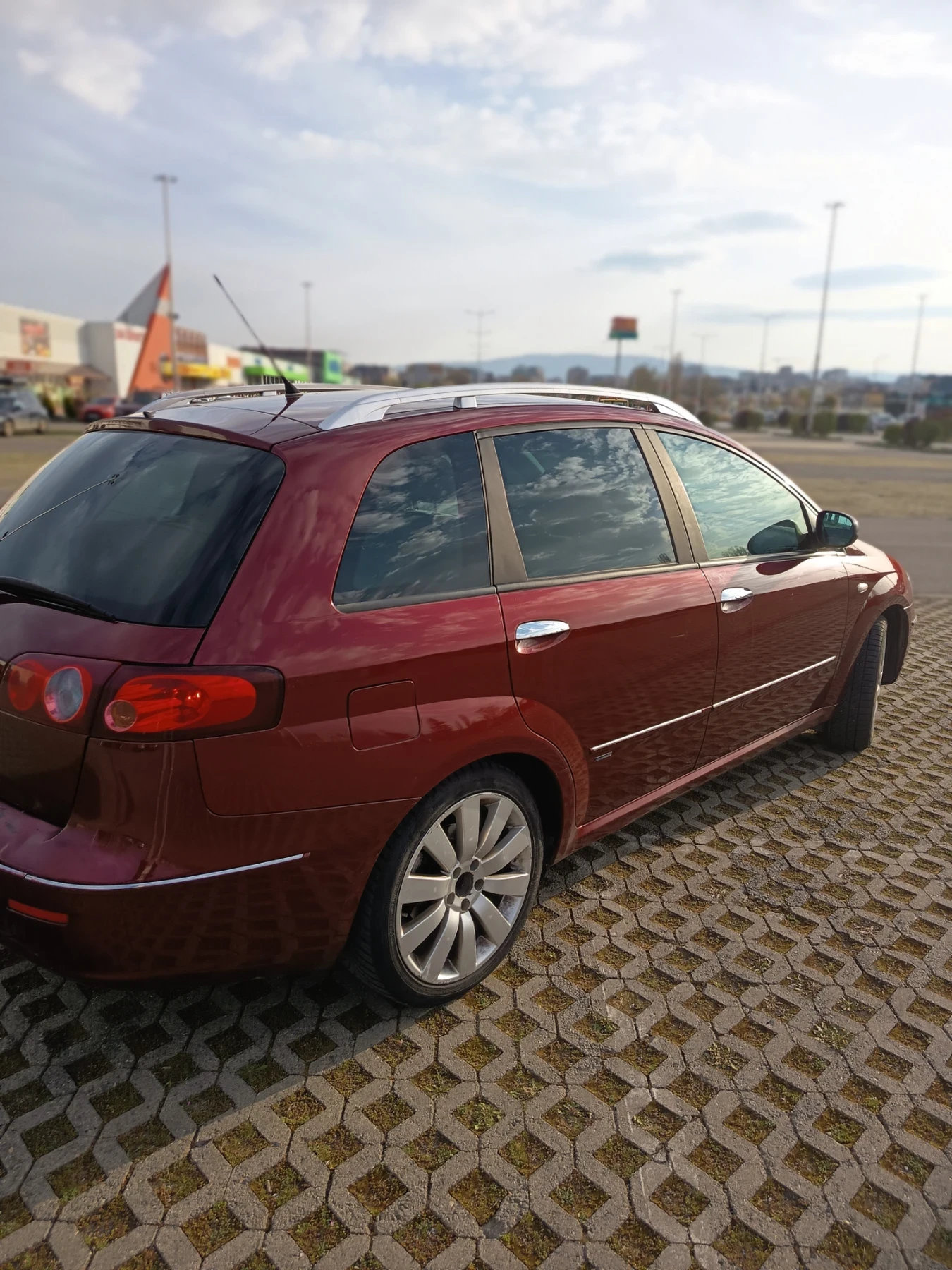 Fiat Croma, снимка 2 - Автомобили и джипове - 54198899