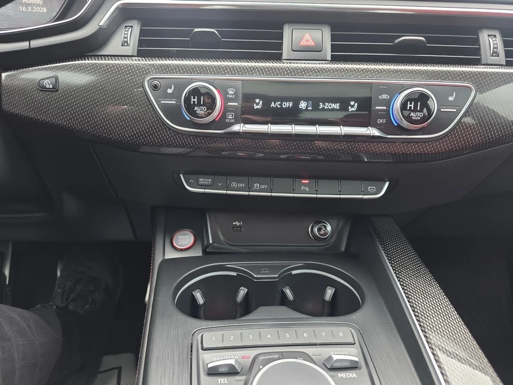 Audi S5 TECHNIK* BANG & OLUFSEN* 360* ПОДГРЕВ* ПАНОРАМА, снимка 15 - Автомобили и джипове - 55098618