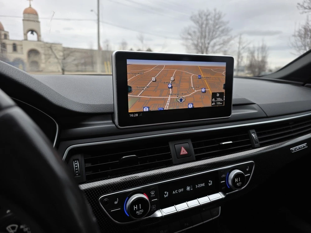 Audi S5 TECHNIK* BANG & OLUFSEN* 360* ПОДГРЕВ* ПАНОРАМА, снимка 14 - Автомобили и джипове - 55098618
